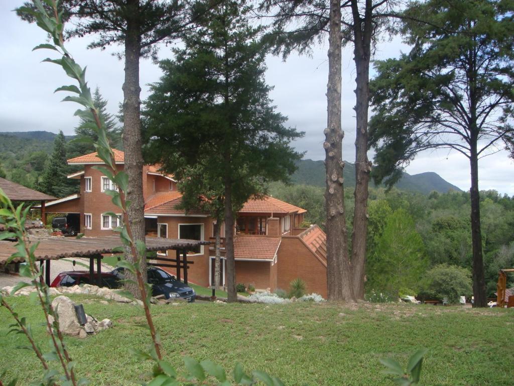 Chalet Suisse Posada & Spa - Adults Only บียา เฮเนรัล เบลกราโน ภายนอก รูปภาพ